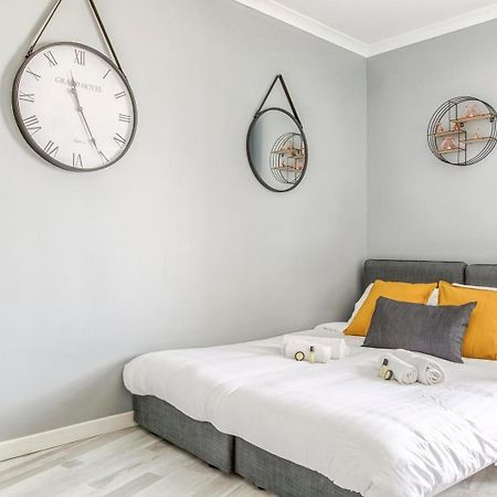 Joli Studio A Courbevoie - La Defense Екстер'єр фото