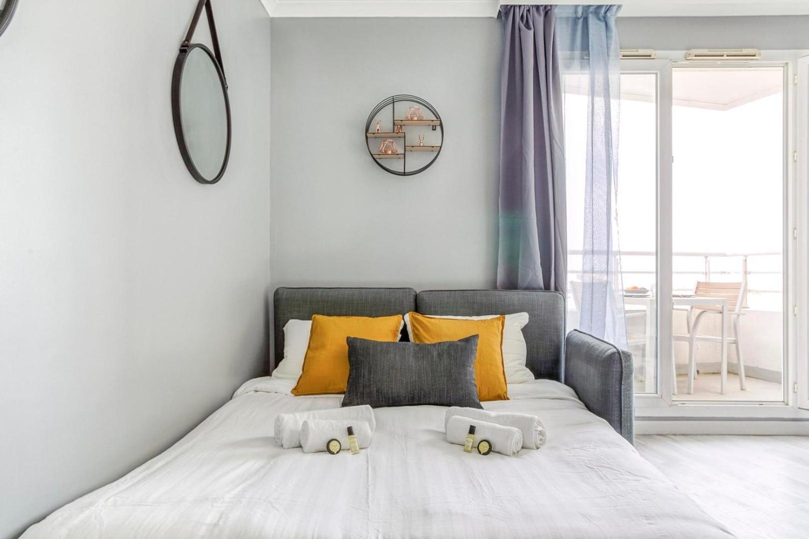 Joli Studio A Courbevoie - La Defense Екстер'єр фото